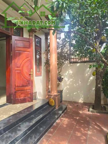 CHỦ NGỘP CẦN BÁN GẤP NHÀ ĐẸP DÂN XÂY BÁT TRÀNG - GIA LÂM