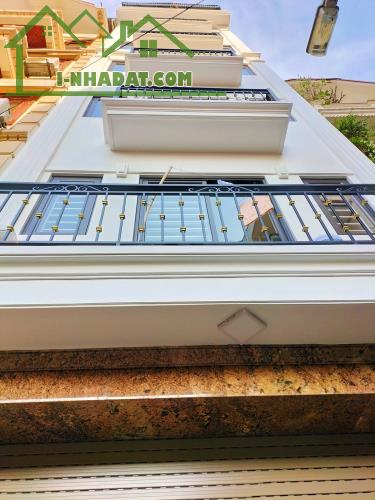 BÁN CHUNG CƯ MINI QUẬN HOÀNG MAI, 6 TẦNG THANG MÁY, Ô TÔ ĐỖ CỬA, NHÀ MỚI FULL NỘI THẤT.