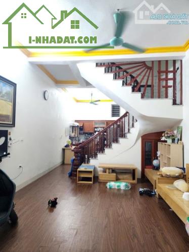 🔥 Bán gấp nhà Gia Lâm 53m2 3 tầng otô đỗ cửa