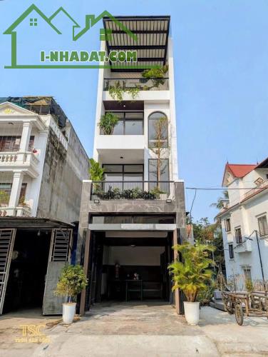 Siêu phẩm TĐC Hồ Sen - Tam Kỳ, mặt phố Khúc Hạo, nhà mới có thang máy.