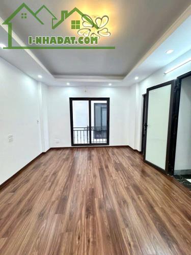 🏠Hiếm, Hơn 5 tỷ nhà mới 5 tầng, ngõ rộng, Ô tô đỗ cổng vị trí đẹp, gần cầu qua nội thành - 2