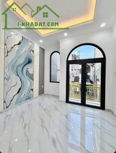 ✨ KHOẢNG SÁNG NHẸ NHÀNG TRÊN ĐƯỜNG ĐOÀN VĂN BƠ - 2
