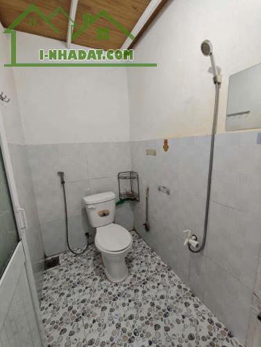14. Trống phòng trọ 1,8 triệu hẻm 3 Hồ bún xáng gần trường Đại học Cần Thơ (1/7 trống)