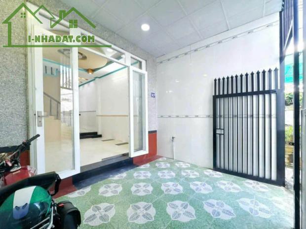 25. Nhà lầu 2 phòng ngủ hẻm Tầm Vu – Giá 6 triệu - 1
