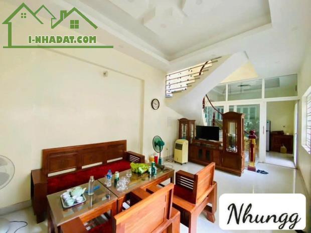 Cho thuê nhà nguyên căn đủ đồ tại Phạm Ngũ Lão , Ngô Quyền , Hải Phòng