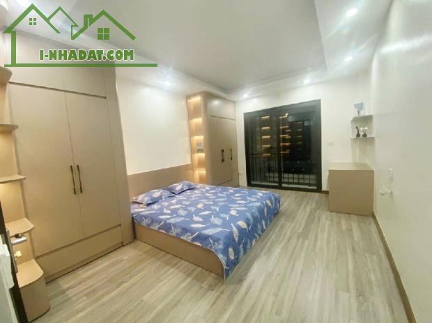 Trung tâm Hai bà trưng - Lô góc - 30m x 5 tầng - Giá 8,3 tỷ - Ngõ thông - full nội thất. - 2