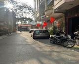 Cho thuê nhà ngõ 120 Trần Cung, Cầu Giấy 65M x 3T giá 15tr NGÕ Ô TÔ -  CHDV OK