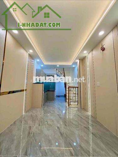 Bán gấp căn 5,5 tỷ đường Đoàn Văn Bơ, Quận 4 diện tích 21 m2 - 1