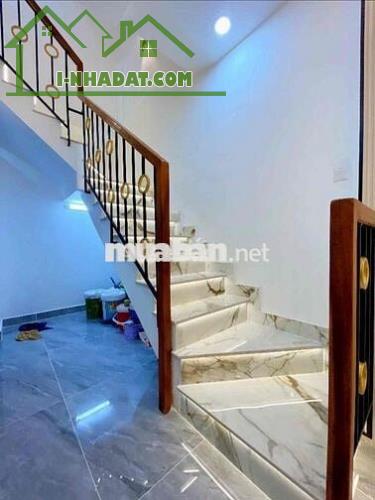 Bán gấp căn 5,5 tỷ đường Đoàn Văn Bơ, Quận 4 diện tích 21 m2 - 2