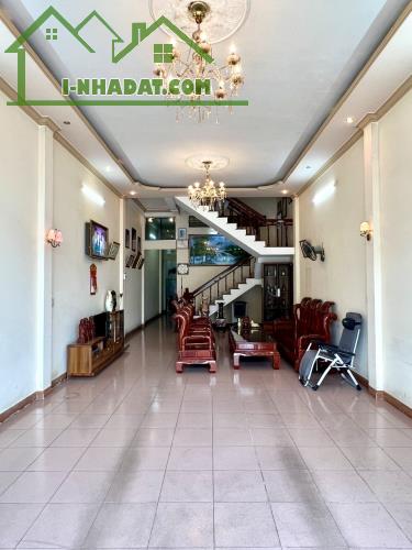 Bán nhà 3 tầng mặt tiền 153 Hai Bà Trưng - Trung tâm TP. Quảng Ngãi (cũ) - 1