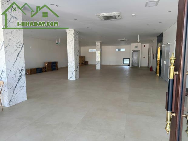 Cho thuê mặt bằng kinh doanh mặt Tiền Trần Đại Nghĩa – Đà Nẵng - 3