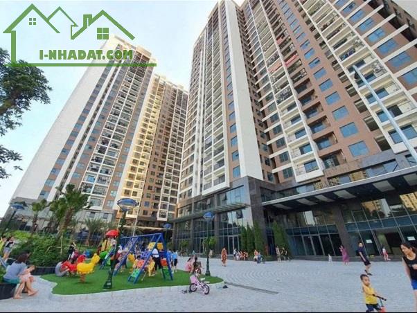 ⭐Chính chủ bán căn hộ 3PH 2WC full tiện ích giá tốt tại Sky Central 176 Định Công, Hà Nội.