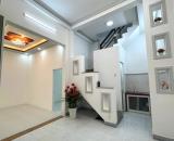 Bán nhà 1 Trệt 1 Lầu đúc 2 tấm chắc chắn đường ViBa, Phường Vũng Tàu