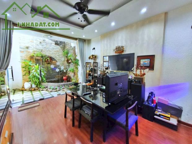 Bán Biệt Thự mini 230m2 gần Siêu Thị Coop Mart, Thống Nhât, Biên Hòa, giá 11.6 tỷ. - 2