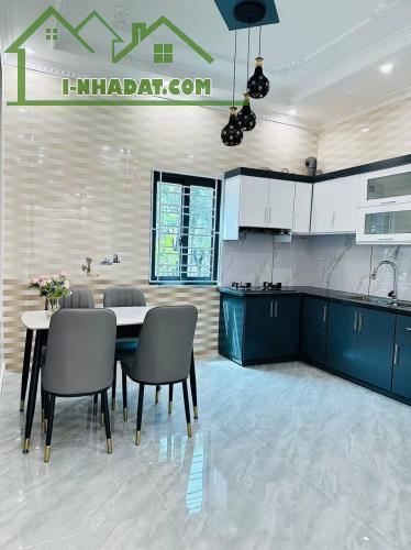 Bán NHÀ 3 TẦNG  ÔTÔ ĐỖ CỬA TẠI ĐẰNG HẢI - 1