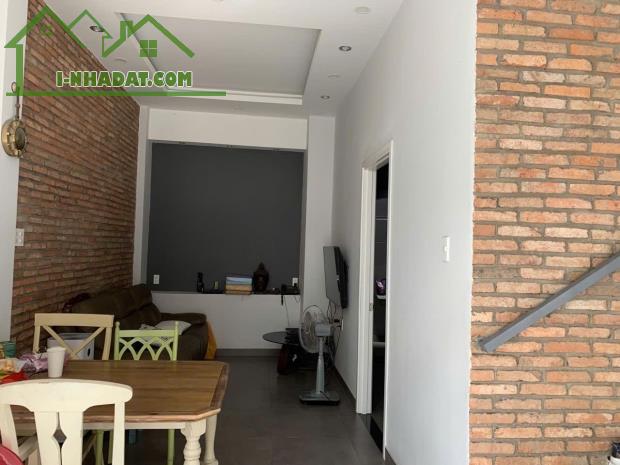 Bình Thạnh 65m2 trệt 2 lầu sân thượng - 3pn, giếng trời nhà chủ xây tâm huyết chỗ nào cũng - 3