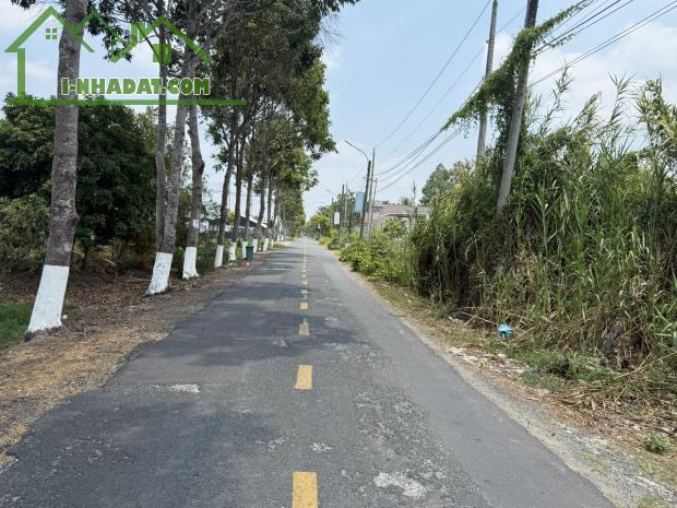 BÁN GẤP ĐẤT NGHỈ DƯỠNG TẶNG NHÀ TỔNG DT 883M2, GIÁ TỐT XÃ THỚI TÂN, HUYỆN THỚI LAI - 3