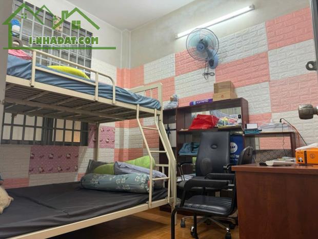 CHỦ NGỘP CẦN RA GẤP SIÊU PHẨM 3 TẦNG – ĐƯỜNG 9M TRUNG TÂM PHƯỚC LONG B 96M2 - 2