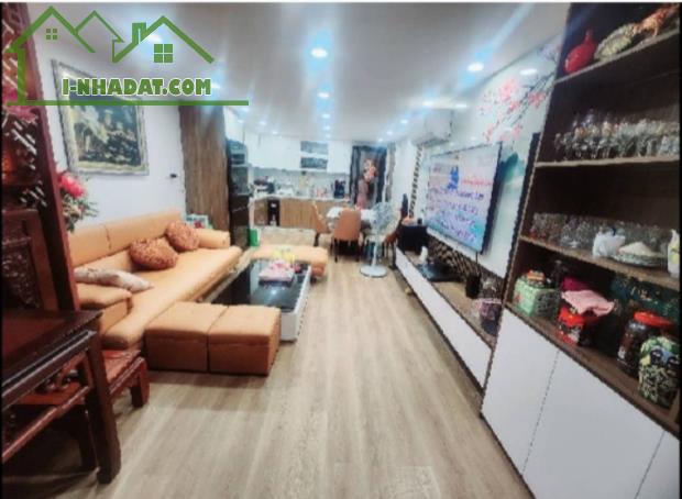 🔥BÁN NHÀ TÔN ĐỨC THẮNG, DT 32M² NHÀ ĐẸP 3 NGỦ, GẦN Ô TÔ, THOÁNG SÁNG, Ở SƯỚNG,.
