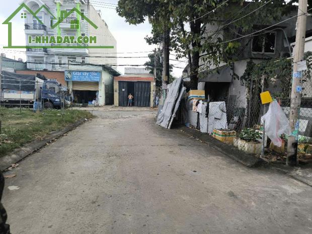 BÁN ĐẤT SỔ HỒNG NỞ HẬU HIẾM – ĐƯỜNG VÕ VĂN HÁT, QUẬN 9, TP. HỒ CHÍ MINH

-