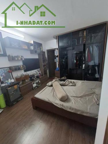 B.á.n că hộ chung cư K35 Tân Mai Hà Nội DT 77m2 fu nội thất giá hơn 6 tỷ - 3