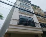 Bán Nhà Thuỵ Phương Đông Ngạc Cạnh ĐH Y Tế Công Cộng  35m 5 Tầng Sát Phố . Giá 7.6 Tỷ