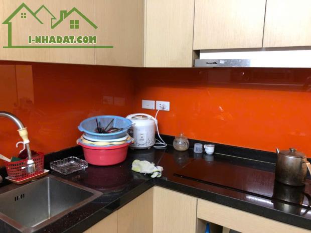 Chính chủ cho thuê nhà 2 tầng ngõ 241 Khâm Thiên, Đống Đa, Hà Nội - 1