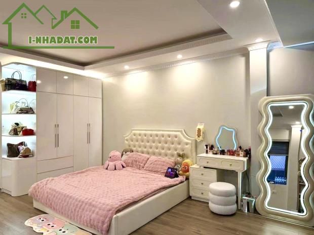 Cho thuê nhà nguyên căn 45m2x5T thang máy - Lô góc - Ôtô tránh, vỉa hè, KD Hoàng Hoa Thám. - 3