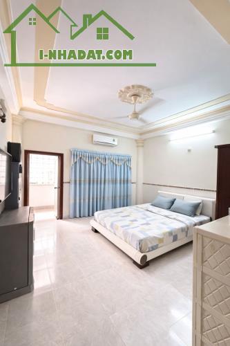 BÁN NHÀ KHU TÊN LỬA 3 TẦNG 120M2 NGANG 7M BỀ THẾ DÒNG TIỀN TỐT CHỈ 9 TỶ - 1