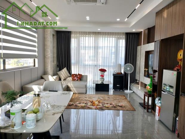 CHO THUÊ NHÀ  6T THANG MÁY PHỐ NGUYỄN SƠN, GARA KINH DOANH, FULL NỘI THẤT- 40M2 - GIÁ 18TR