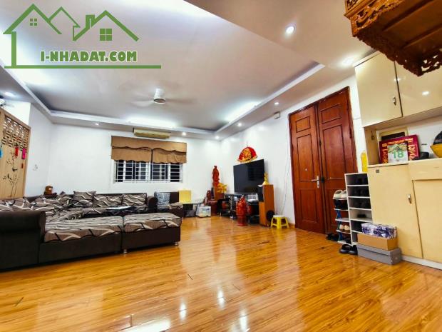 Bán Chung Cư Ba Hàng Phố Lĩnh Nam - Quận Hoàng Mai 112m * 7.28 Tỷ - 1