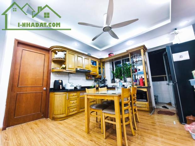 Bán Chung Cư Ba Hàng Phố Lĩnh Nam - Quận Hoàng Mai 112m * 7.28 Tỷ - 2