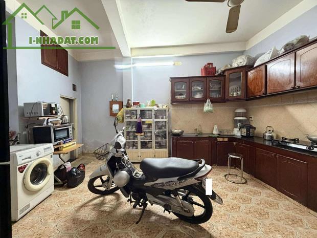 Bán nhà hạ1.9 tỷ, Cô Bắc, P.Cầu Kiệu,TP HCM,145m2. 3 tầng, ngang 8,9m, nở hậu, nhỉnh 13 tỷ - 2