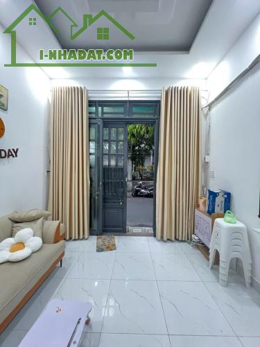 Nhà Hẻm 8m Phú Thọ Hòa, Tân Phú, sầm uất Kinh doanh tốt đủ tiện ích, khu an ninh nhỉnh 4 T