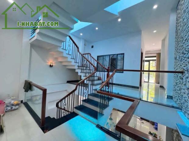 ♪  MT Đoàn Căn Cừ khu Phước Lý, Gần Bến Xe, ĐH Duy Tân, 2 tầng đúc + tum, chắc đẹp. - 1
