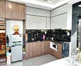 CHO THUÊ NHÀ  6T THANG MÁY PHỐ NGUYỄN SƠN, GARA KINH DOANH, FULL NỘI THẤT- 40M2 - GIÁ 18TR