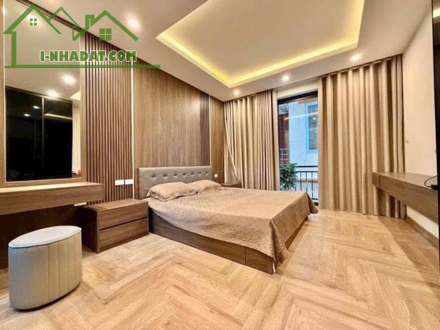 Nhà phân lô, Ô tô vào nhà, 3 mặt thoáng, Tô Vĩnh Diện, 54m², 4 tầng, MT 5.9m, chỉ 15.5 tỷ - 1