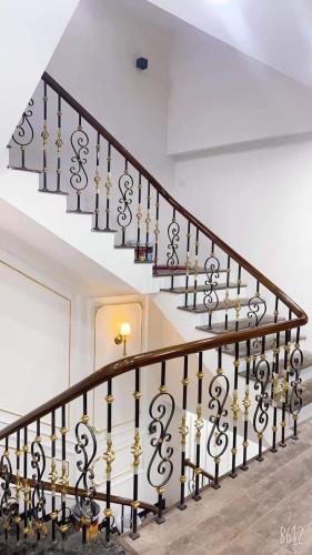 Tôi cho thuê nhà, 96m2- 5T, Hoàng Cầu, La Thành, Đặng Tiến Đông -24 tr - 2