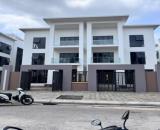 BIỆT THỰ KĐT THANH HÀ CENCO5- HÀ ĐÔNG- 240M2- 4 TẦNG NHÀ THÔ Ô CHỜ THANG MÁY 2 THOÁNG.