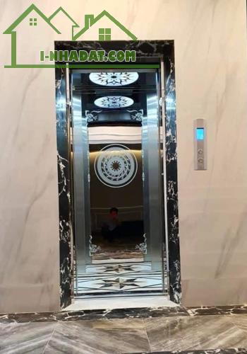 Cho thuê nhà, 102m2_ 5T; Huỳnh Thúc Kháng, Nguyên Hồng, Đống Đa -26 tr - 2