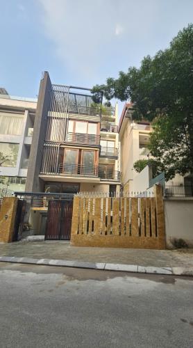Cho thuê nhà, Xã Đàn, Ô Chợ Dừa, Nguyễn Lương Bằng, 236m2x 4T -41 tr
