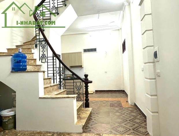 ❇️CHO THUÊ NHÀ NGÕ 424 THỤY KHUÊ, TÂY HỒ 37 M2, 4 TẦNG, 4 PHÒNG NGỦ, 3 VS FULL NỘI THẤT