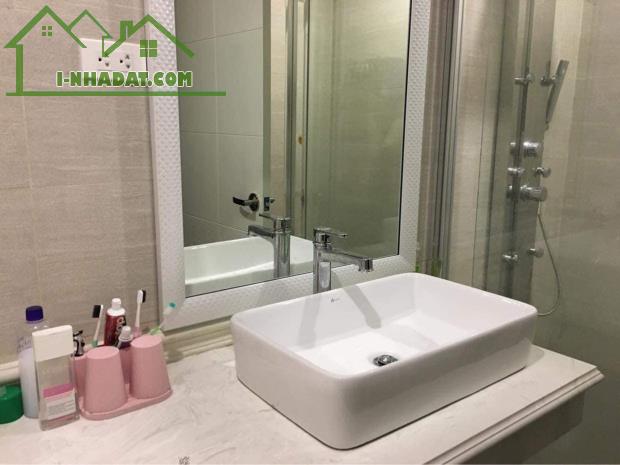 Cho thuê căn hộ 3PN tại Chung cư Goldsilk Complex - 127m2 - Full nội thất - chỉ 1xtr/tháng - 2