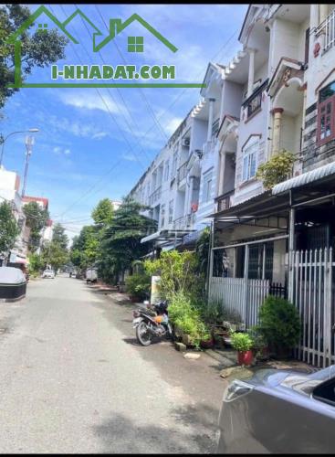 33. Nhà 1 trệt 2 lầu KDC Long Thịnh – Full nội thất - 2