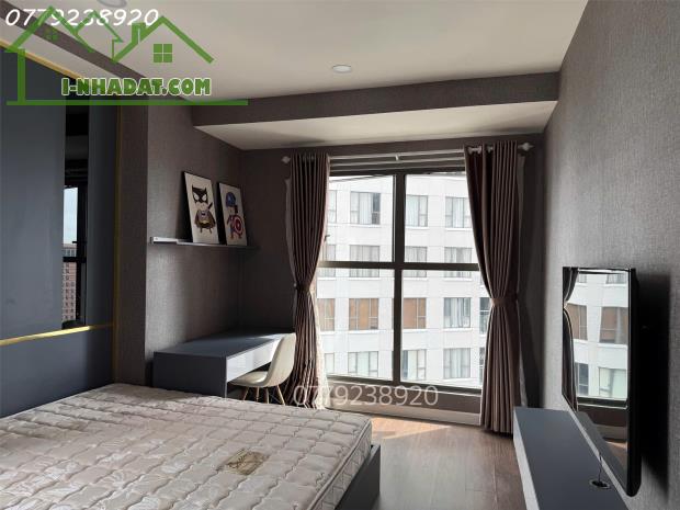 Cho thuê căn hộ Saigon Royal Residence 82m2 ban công view thoáng,23,5tr/th có thương lượng - 1