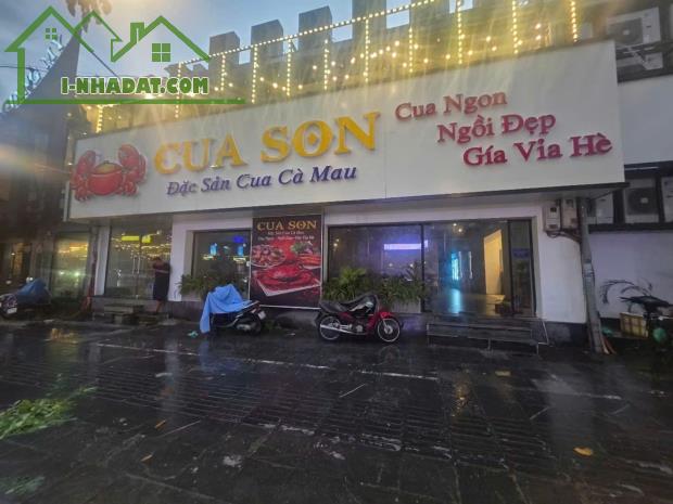Cho thuê MBKD 250m2 * 2 tầng mặt tiền 10m mặt phố Huỳnh Thúc Kháng quận Đống Đa