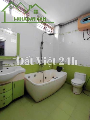 CHO THUÊ NHÀ 3 TẦNG MẶT NGÕ NGÔ QUYỀN MÁY CHAI OTO ĐỖ CỬA NGÀY ĐÊM