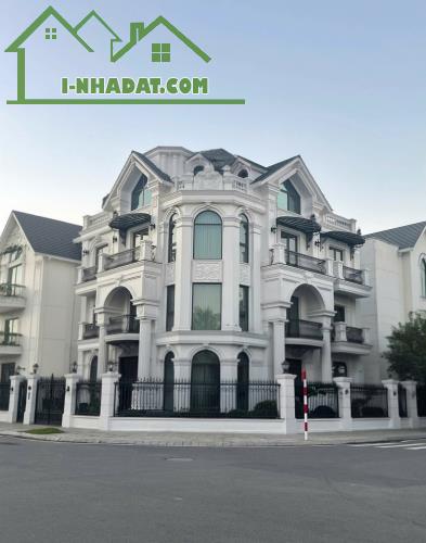 Cho thuê nhà, Xã Đàn, Ô Chợ Dừa, Nguyễn Lương Bằng; 312m2* 4T -63 tr