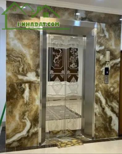 Cho thuê nhà, Thái Thịnh, Yên Lãng, Nguyễn Văn Tuyết; 111m2* 5T -42 tr - 3