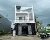 Chủ vỡ nợ Bán gấp căn nhà lầu, giá 2 tỷ x ngay cây xăng 75 đường Đồng Khởi